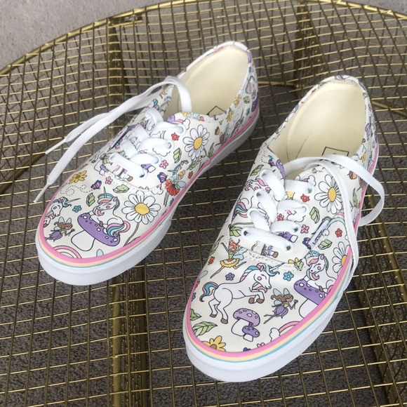 Vans 7 - Picture 6 of 7